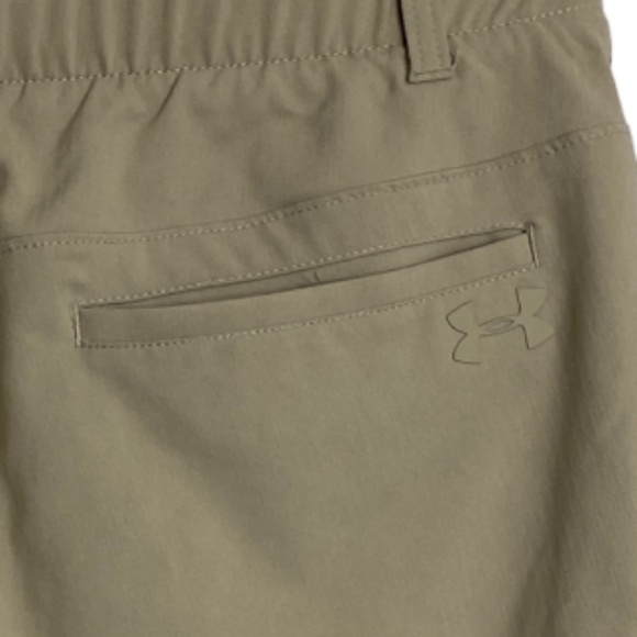 Under Armour Heat Gear Shorts Mens Size 34 Stretch Golf Khaki Tan Flat Front - Picture 4 of 6